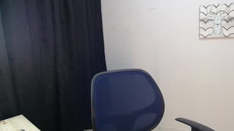 Snapshot of jeam_hot chatting on 12-26-24, 10:09 jeam_hot online show from 12-26-24, 10:09