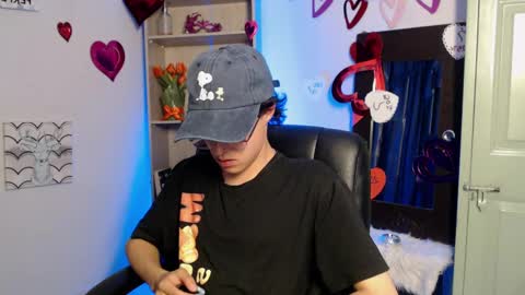 Snapshot of jeam_hot chatting on 02-25-25, 12:36 jeam_hot online show from 02-25-25, 12:36