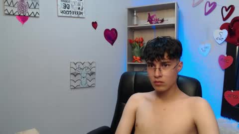 Snapshot of jeam_hot chatting on 03-12-25, 12:31 jeam_hot online show from 03-12-25, 12:31