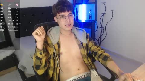 Snapshot of jeam_hot chatting on 10-04-25, 10:08 jeam_hot online show from 10-04-25, 10:08