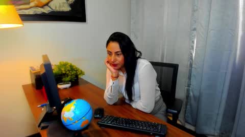 Mistress Jane Foster online show from 10-28-25, 06:54