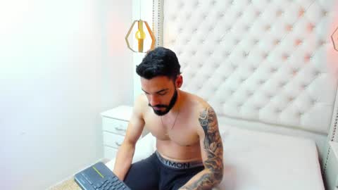 JEAN online show from 04-16-26, 08:31