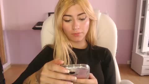 Jean online show from 03-05-25, 04:57