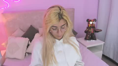 Jean online show from 09-10-25, 10:54