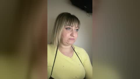 Snapshot of jeanallen chatting on 03-04-26, 12:22 Jean online show from 03-04-26, 12:22