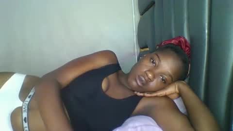 Snapshot of jeanbae4 chatting on 02-07-26, 05:16 jean online show from 02-07-26, 05:16