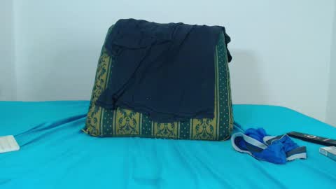 Snapshot of jeancarloscum chatting on 12-25-24, 10:48 Jean Carlos online show from 12-25-24, 10:48