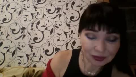 JeaneDavis online show from 02-05-25, 01:54