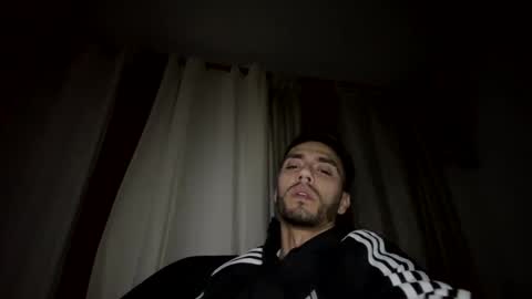 Snapshot of jeanpierbello7 chatting on 12-18-24, 06:32 jean pier bello Silva online show from 12-18-24, 06:32