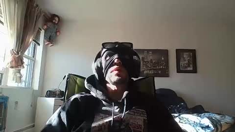 Snapshot of jeanpierbello7 chatting on 12-31-24, 06:02 jean pier bello Silva online show from 12-31-24, 06:02