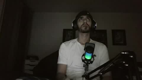 Snapshot of jeanpierbello7 chatting on 02-22-25, 10:40 jean pier bello Silva online show from 02-22-25, 10:40