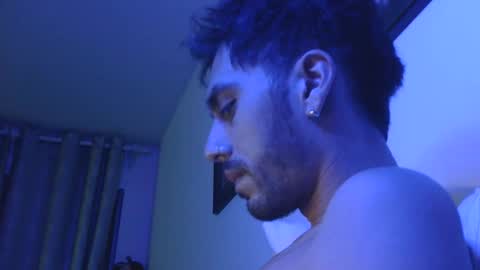 Snapshot of jeanpierbello7 chatting on 02-24-26, 02:42 jean pier bello Silva online show from 02-24-26, 02:42