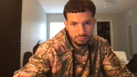 jeanwhitebianco online show from 12-20-25, 01:40