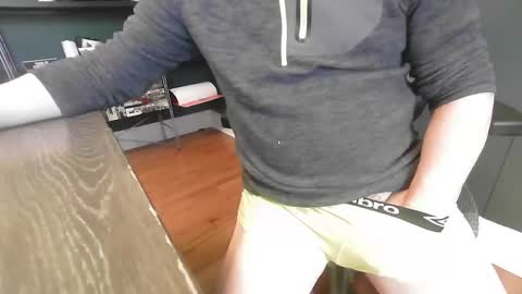 Snapshot of jedge4404 chatting on 03-09-25, 05:28 jedge4404 online show from 03-09-25, 05:28