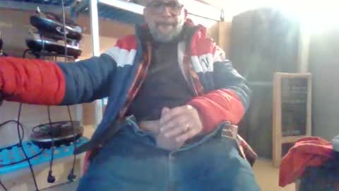 jeepy383838 online show from 02-15-26, 08:13