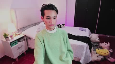  J E V D  online show from 09-17-25, 04:03