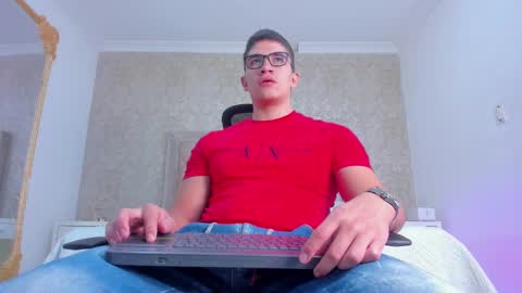 Snapshot of jeffdaltton chatting on 01-05-25, 12:31 Jeff online show from 01-05-25, 12:31