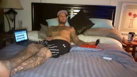 Snapshot of jeffersonjason438 chatting on 11-16-25, 03:23 Doingitright online show from 11-16-25, 03:23