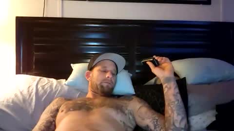 Snapshot of jeffersonjason438 chatting on 11-29-25, 03:42 Doingitright online show from 11-29-25, 03:42