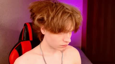 Snapshot of jeffreyue chatting on 10-13-25, 07:25 Jeffrey online show from 10-13-25, 07:25