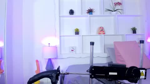 Jehn online show from 03-08-25, 01:14