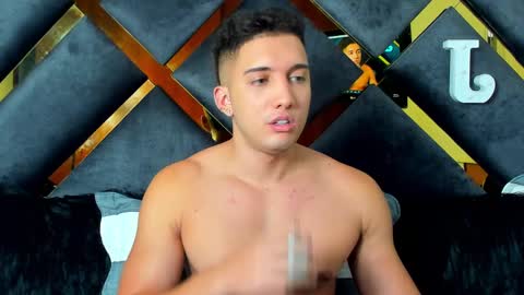 Snapshot of jeicob_stone1 chatting on 12-16-24, 10:56 JEICOB STONE online show from 12-16-24, 10:56