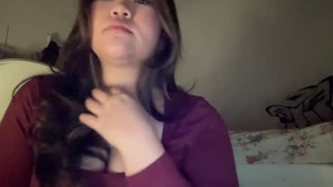 Snapshot of jellyblush chatting on 10-25-25, 02:35 - online show from 10-25-25, 02:35