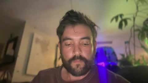 Snapshot of jellyfishfun chatting on 09-22-25, 08:49 Guy Jones online show from 09-22-25, 08:49