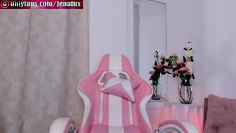 Jennalux online show from 12-04-24, 05:05
