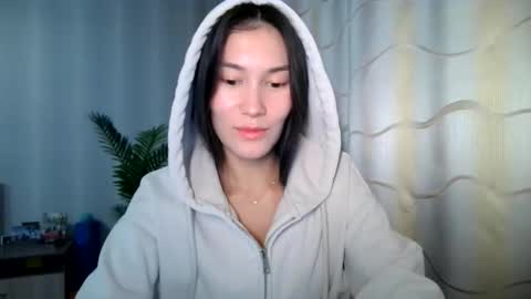 jenariva online show from 11-23-25, 01:00