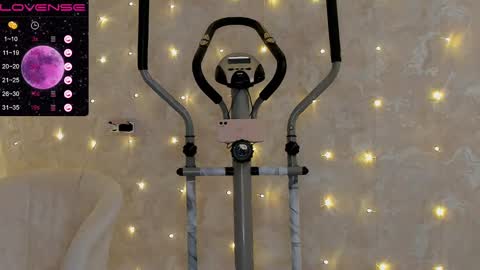 EvaSileZ online show from 02-28-25, 04:10