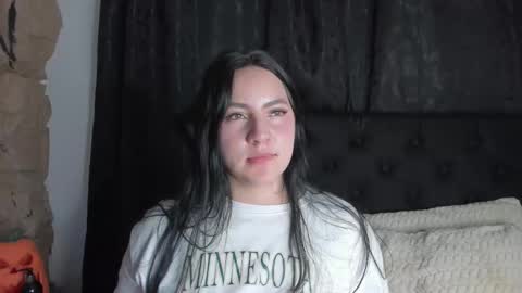 jeniferpowell_nm online show from 10-27-25, 08:57