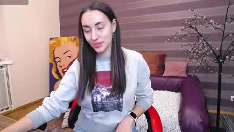 Kira online show from 02-05-25, 08:11