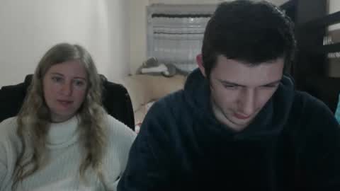 JenisAndPeter online show from 03-04-25, 03:59