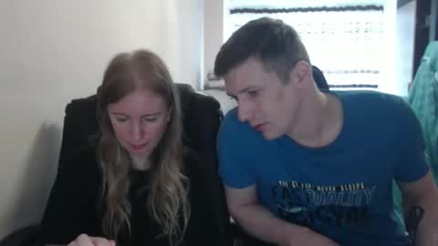 JenisAndPeter online show from 09-09-25, 05:29