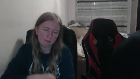 JenisAndPeter online show from 11-03-25, 08:21