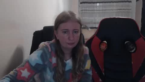 JenisAndPeter online show from 11-27-25, 07:49