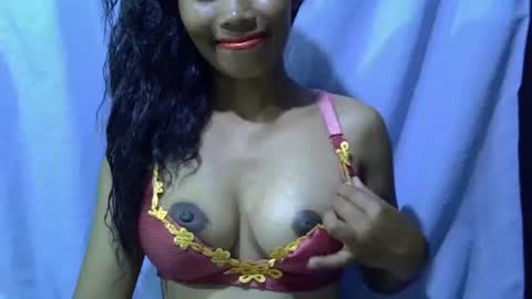 Jennie online show from 02-17-26, 04:09