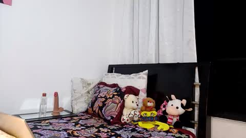  Isabella  online show from 02-25-26, 07:29