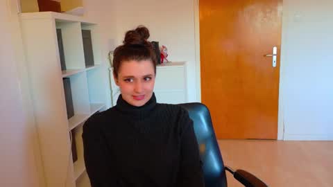 jennasxy19 online show from 01-13-25, 02:00