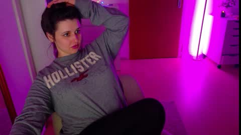 jennasxy19 online show from 11-03-25, 05:25