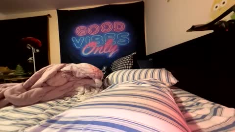  Dragon Queen. Be my Dragon --  and  online show from 11-09-25, 02:37