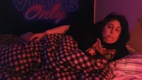  Dragon Queen. Be my Dragon --  and  online show from 01-07-26, 10:51