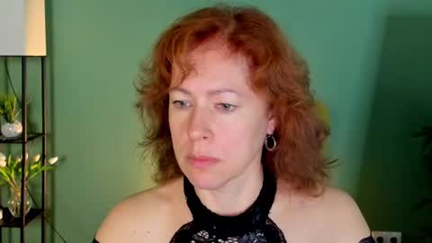 Snapshot of jennali1 chatting on 06-28-26, 03:56 Jenna online show from 06-28-26, 03:56