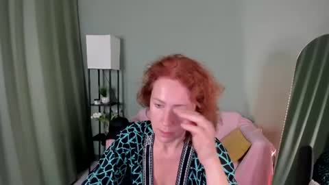 Snapshot of jennali1 chatting on 07-28-26, 11:17 Jenna online show from 07-28-26, 11:17