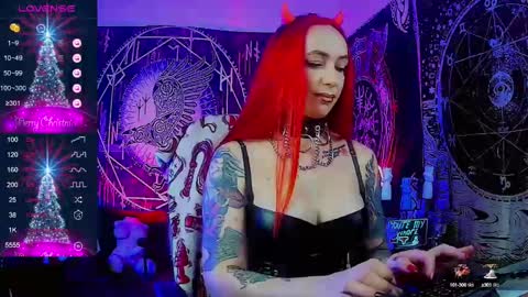 Snapshot of jennalovvee chatting on 12-11-24, 12:02 Mrs. Jenna online show from 12-11-24, 12:02