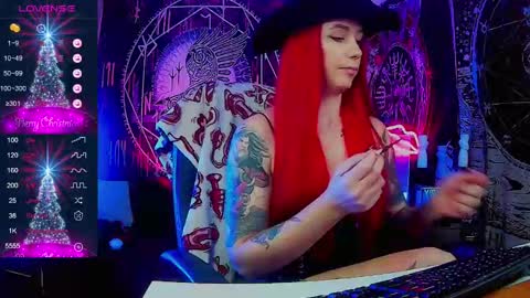 Snapshot of jennalovvee chatting on 12-12-24, 11:58 Mrs. Jenna online show from 12-12-24, 11:58