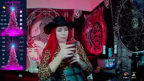 Snapshot of jennalovvee chatting on 12-16-24, 08:31 Mrs. Jenna online show from 12-16-24, 08:31