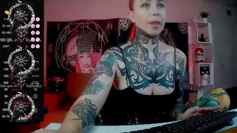 Snapshot of jennalovvee chatting on 09-21-25, 11:23 Mrs. Jenna online show from 09-21-25, 11:23