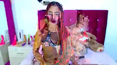 jenn online show from 09-29-25, 05:23